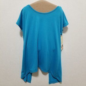 Speechless top Large NWT split back shark bite hem cami liner short sleeve